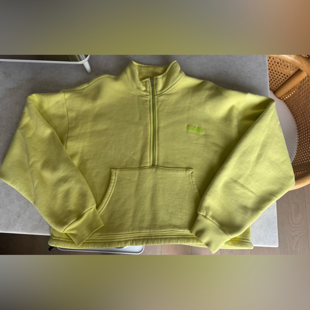 SET Active Light Green Sweatshirt Size XS